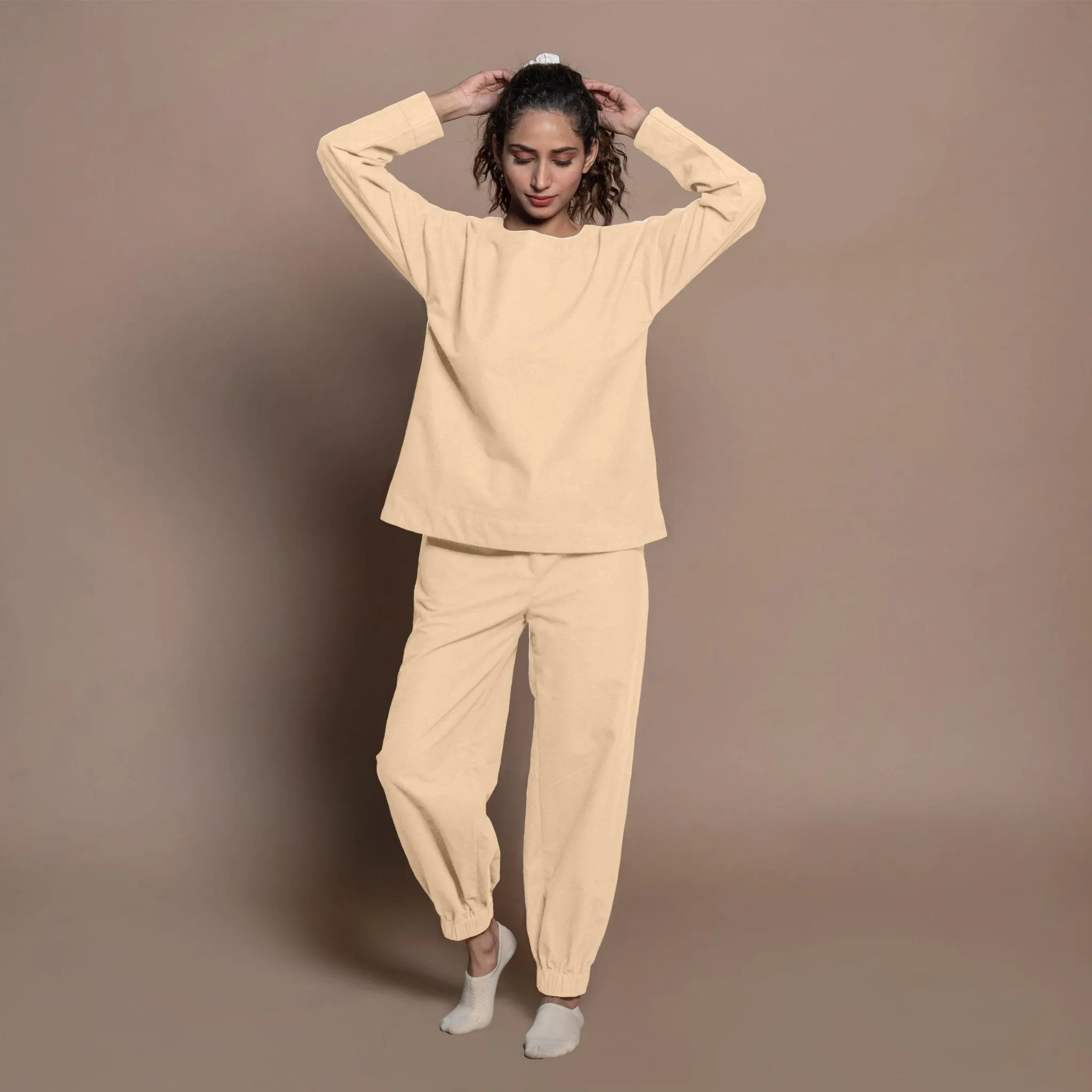 Beige Warm Cotton Flannel Round Neck Sweatshirt