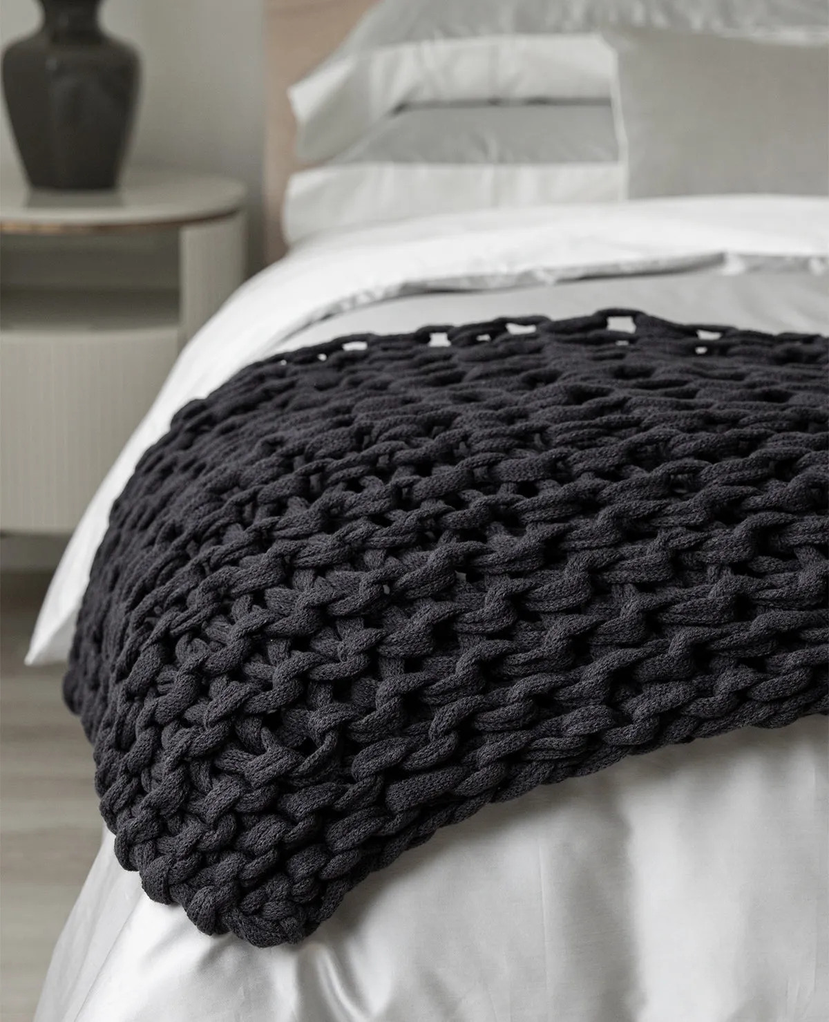 Finn Chunky Knit Throw Midnight