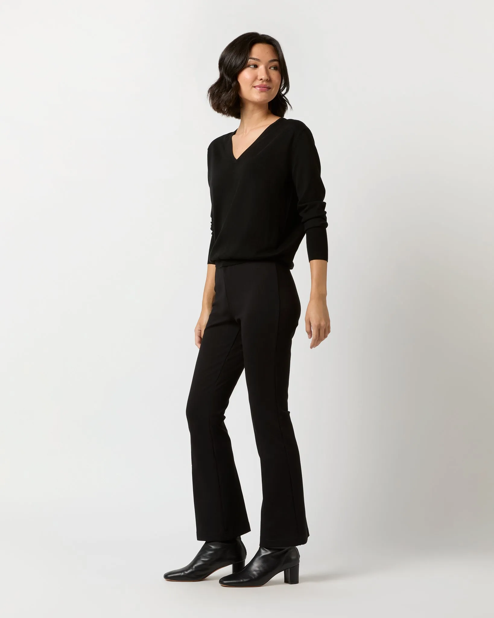 Kate V-Neck Sweater in Black Escorial Wool