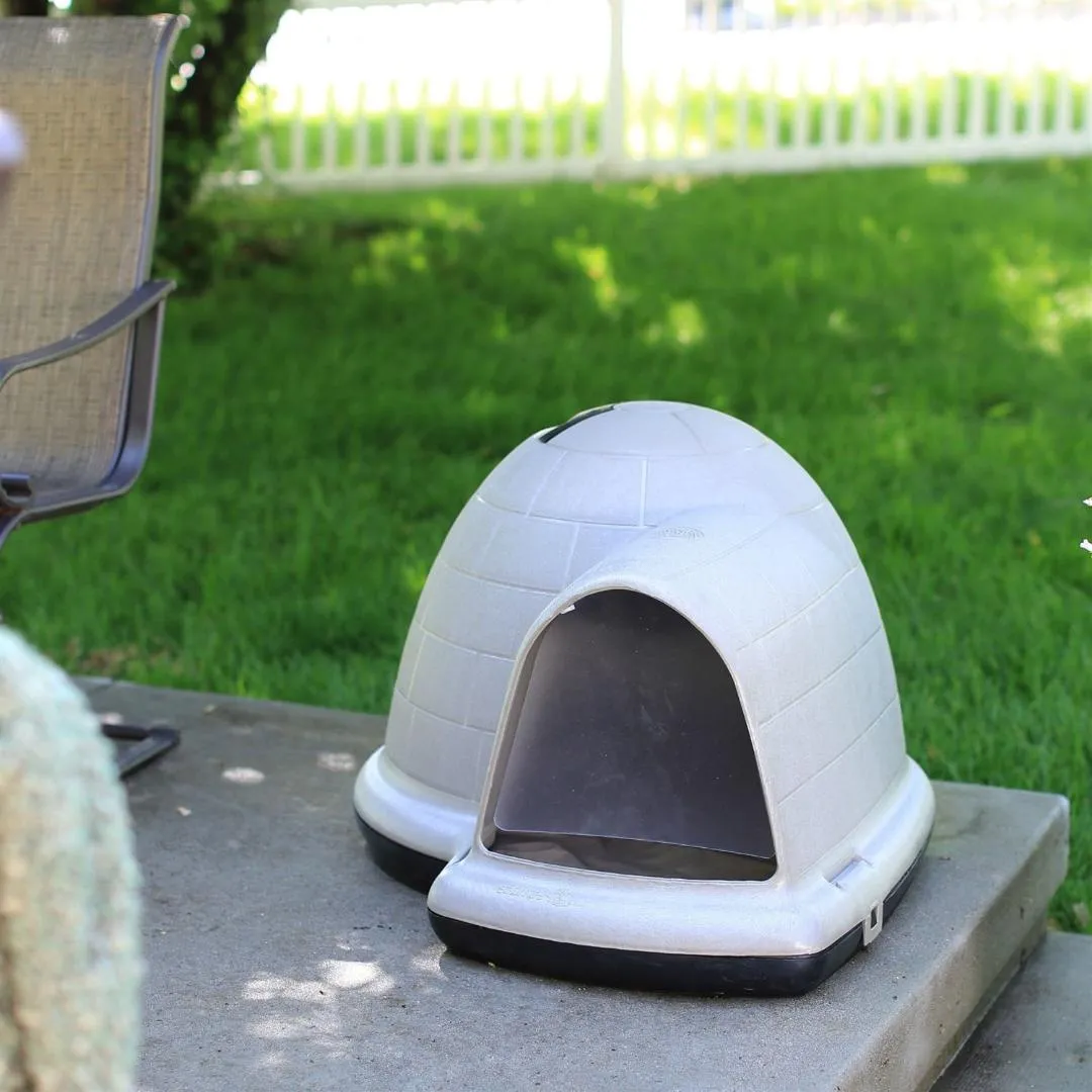 Large 43.8-inch Igloo Shape Weather Resistant Dog House in Tan