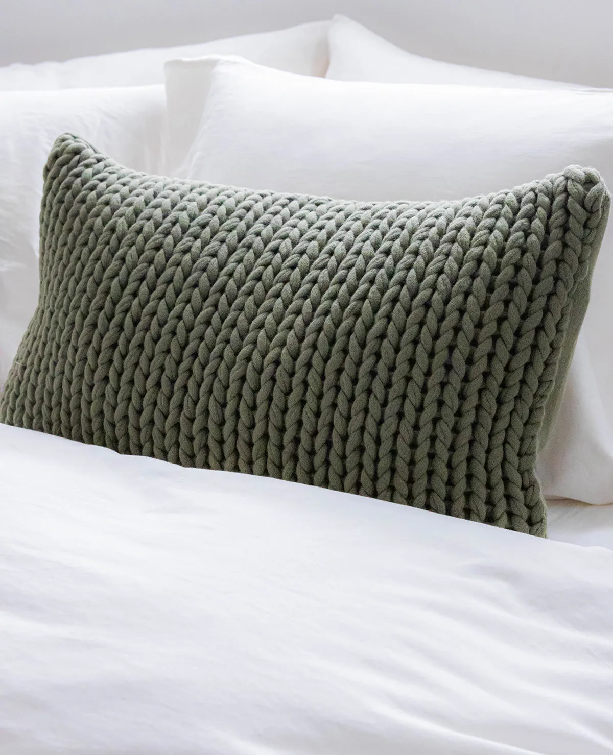 Manchester Cushion Olive