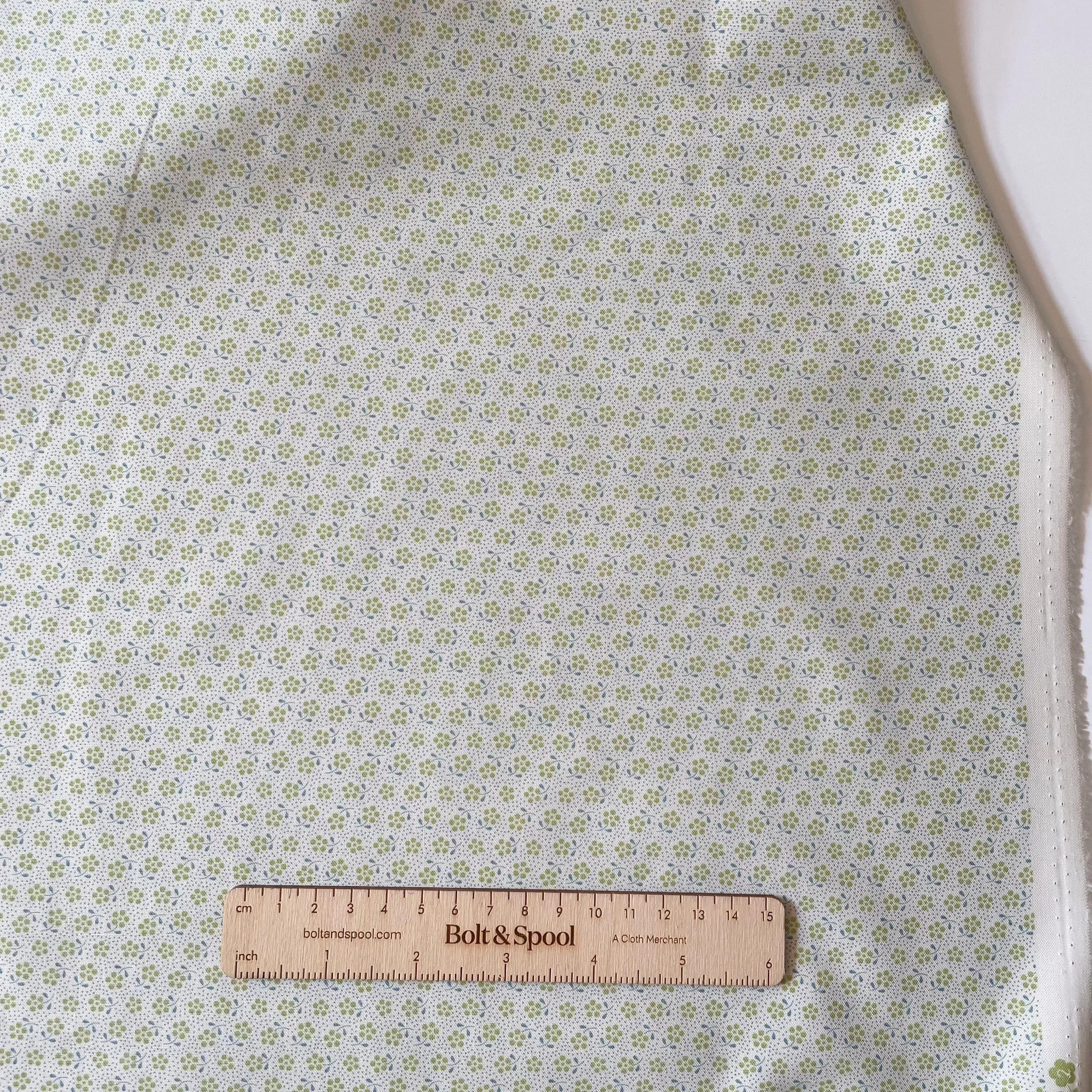 Tilda Fabrics : Meadow Basics - Green