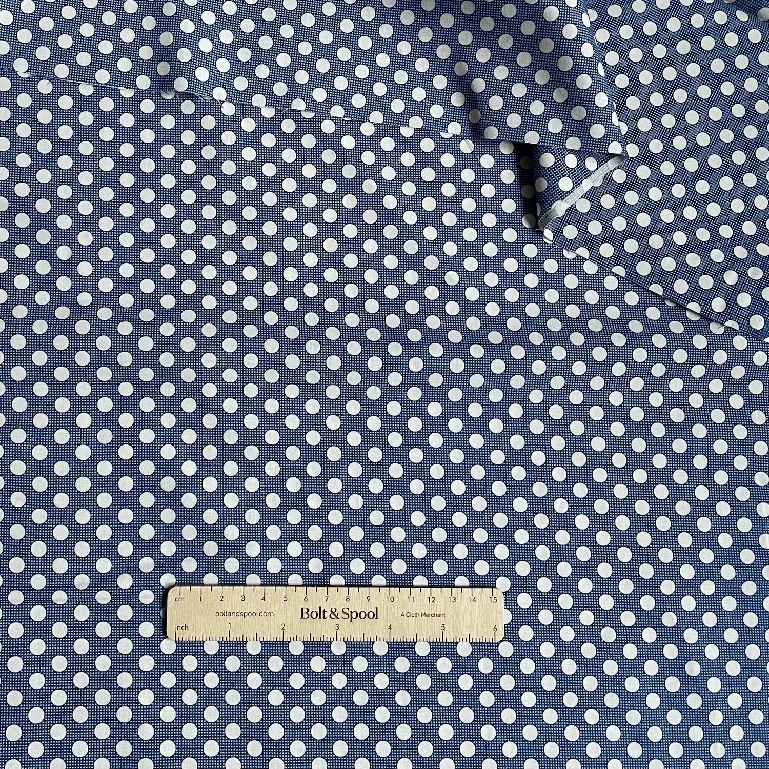 Tilda Fabrics : Medium Dots - Night Blue