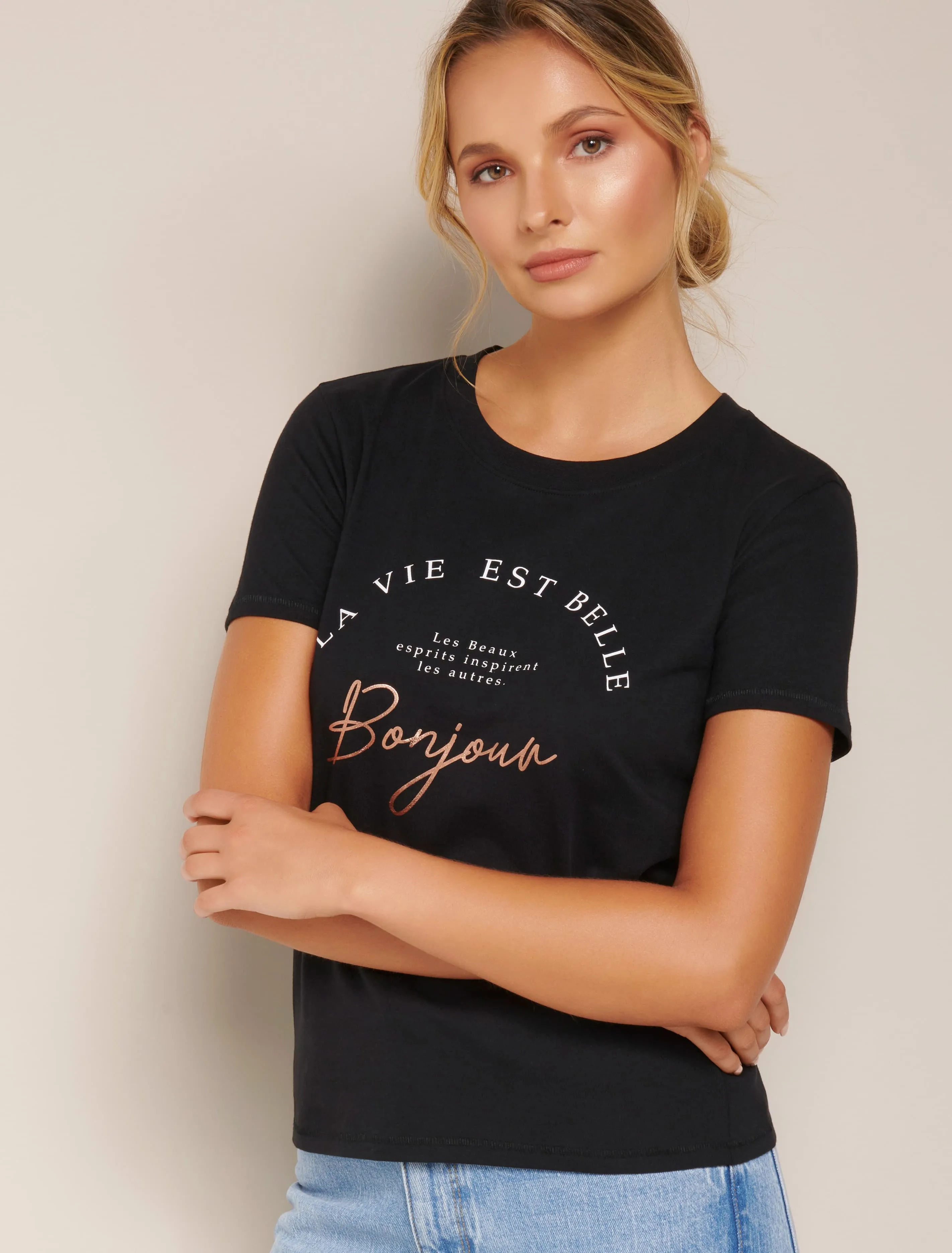 Valerie La Vie Est Belle Graphic Tee